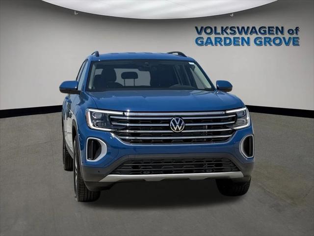 new 2025 Volkswagen Atlas car, priced at $44,596