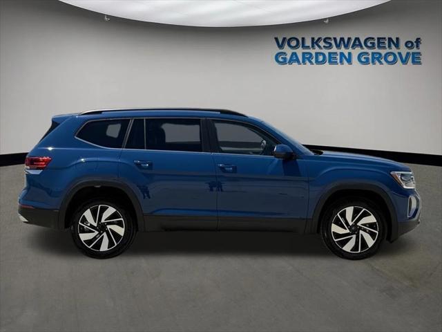 new 2025 Volkswagen Atlas car, priced at $44,596