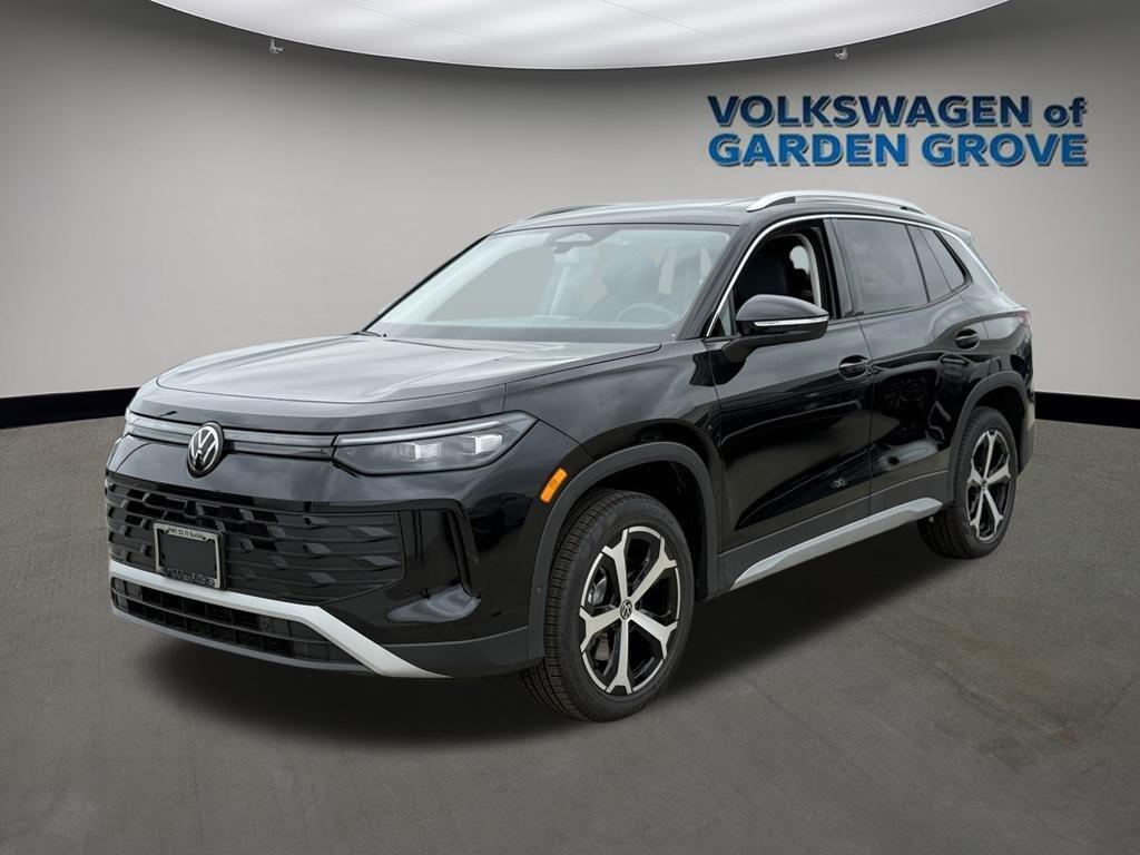 new 2025 Volkswagen Tiguan car, priced at $34,076