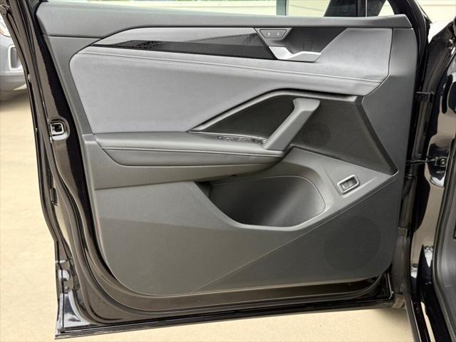 new 2025 Volkswagen Tiguan car, priced at $38,743