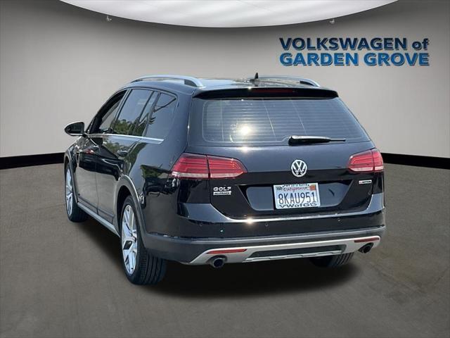 used 2019 Volkswagen Golf Alltrack car, priced at $23,198