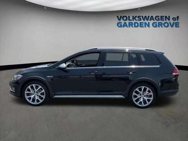 used 2019 Volkswagen Golf Alltrack car, priced at $23,198