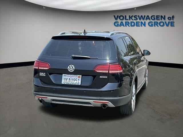 used 2019 Volkswagen Golf Alltrack car, priced at $23,198