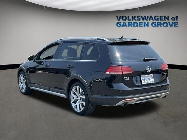 used 2019 Volkswagen Golf Alltrack car, priced at $23,198