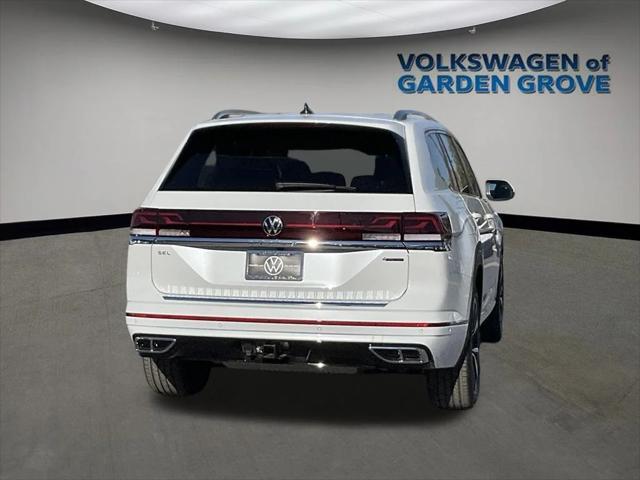 new 2025 Volkswagen Atlas car, priced at $52,592