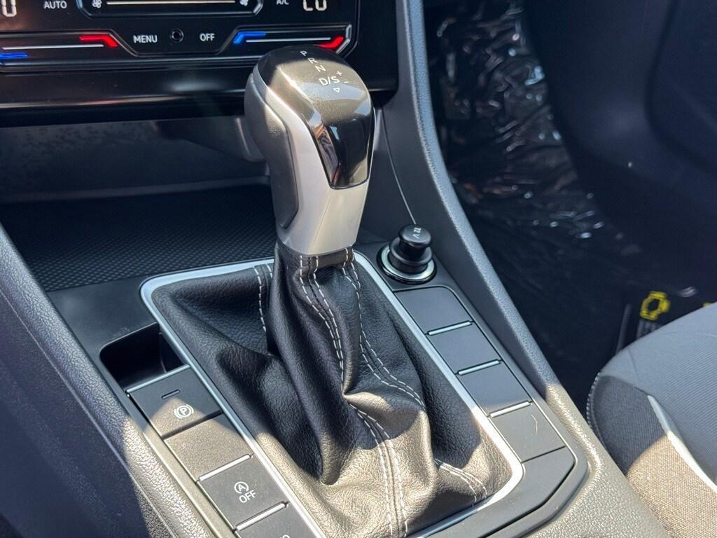 new 2025 Volkswagen Jetta car, priced at $24,296