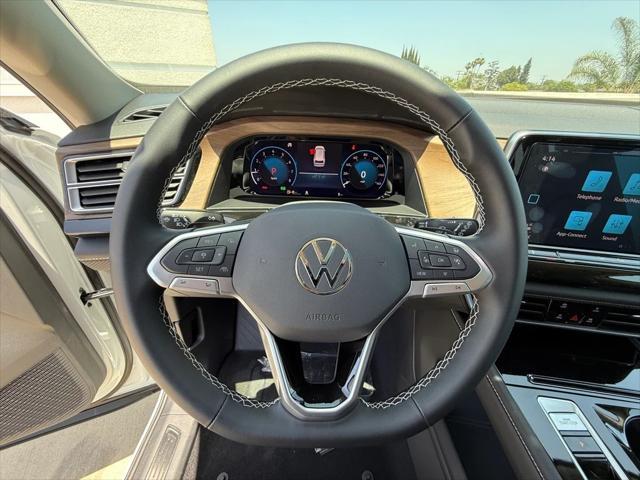 new 2025 Volkswagen Atlas car, priced at $44,334