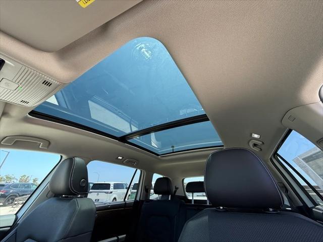 new 2025 Volkswagen Atlas car, priced at $44,334