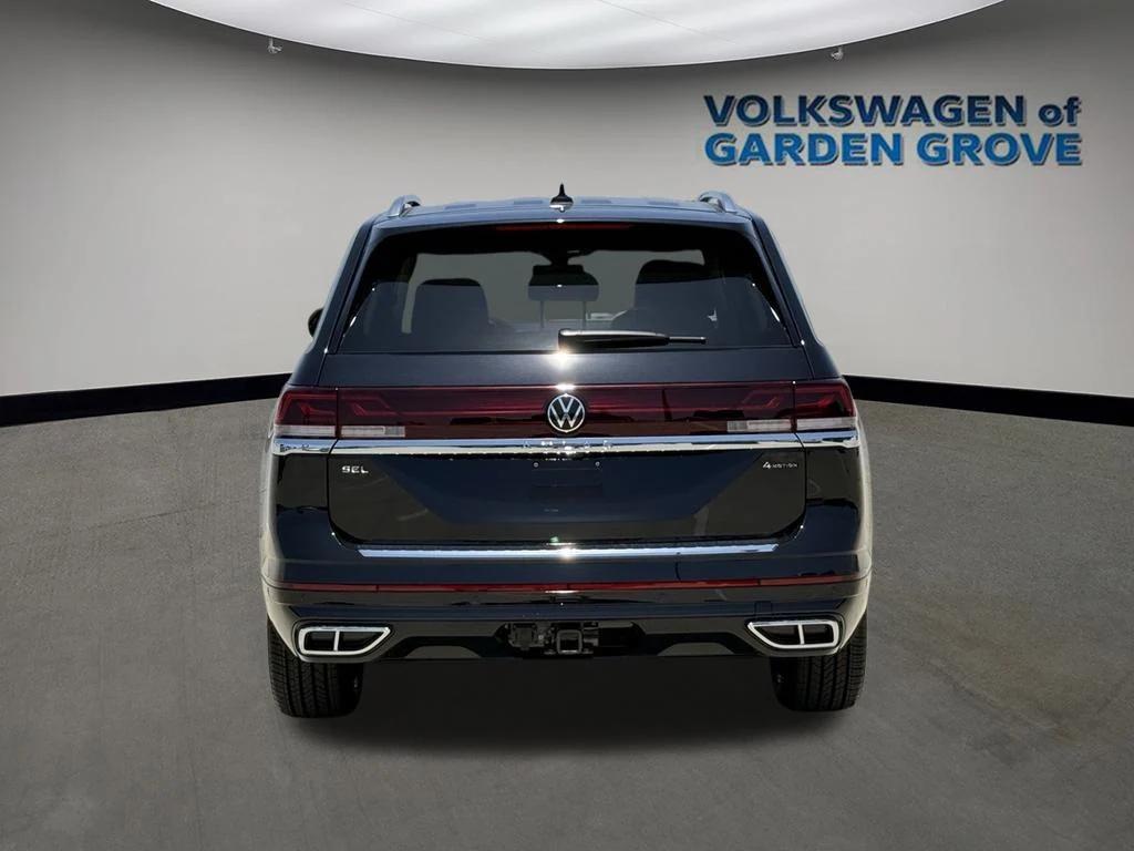 new 2025 Volkswagen Atlas car, priced at $49,744
