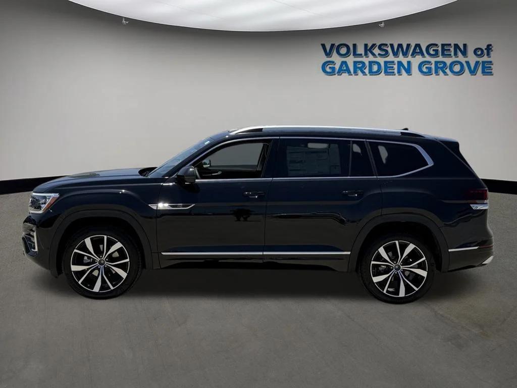 new 2025 Volkswagen Atlas car, priced at $49,744