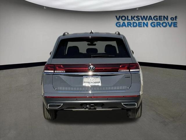 new 2025 Volkswagen Atlas car, priced at $46,398