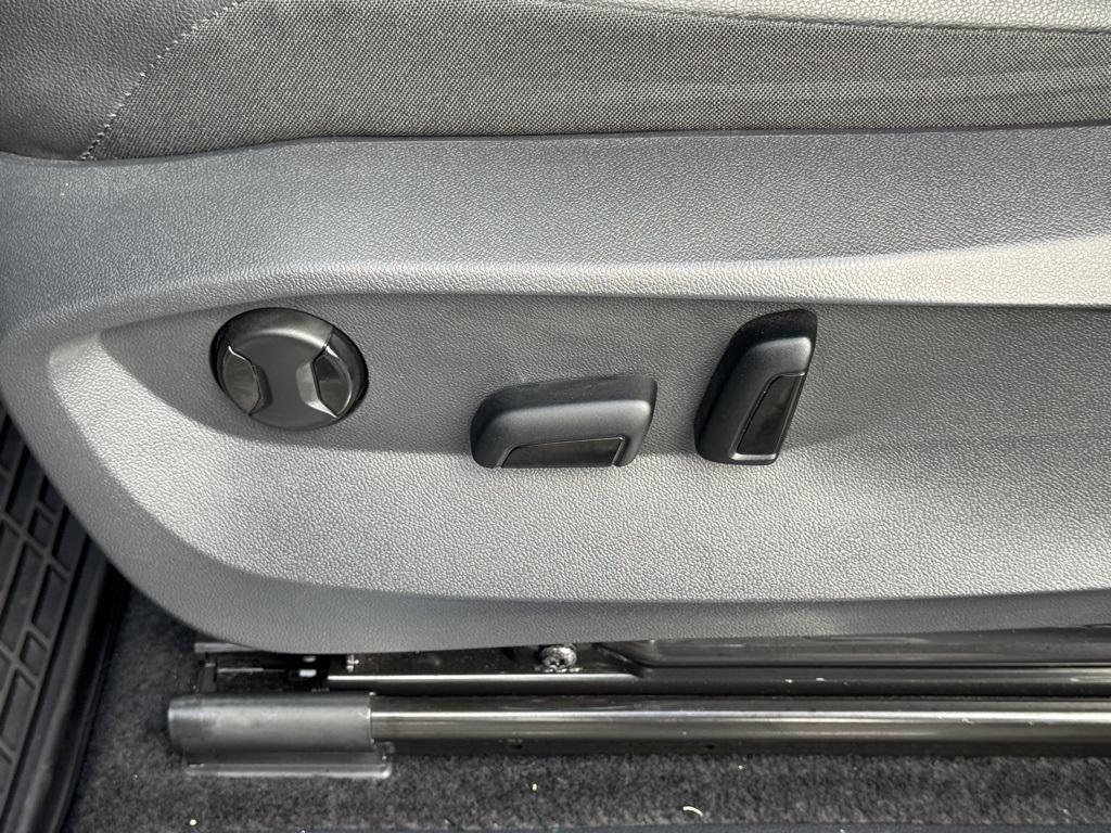 used 2023 Volkswagen Tiguan car, priced at $25,995
