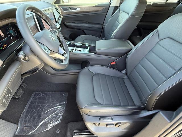new 2025 Volkswagen Atlas car, priced at $47,589