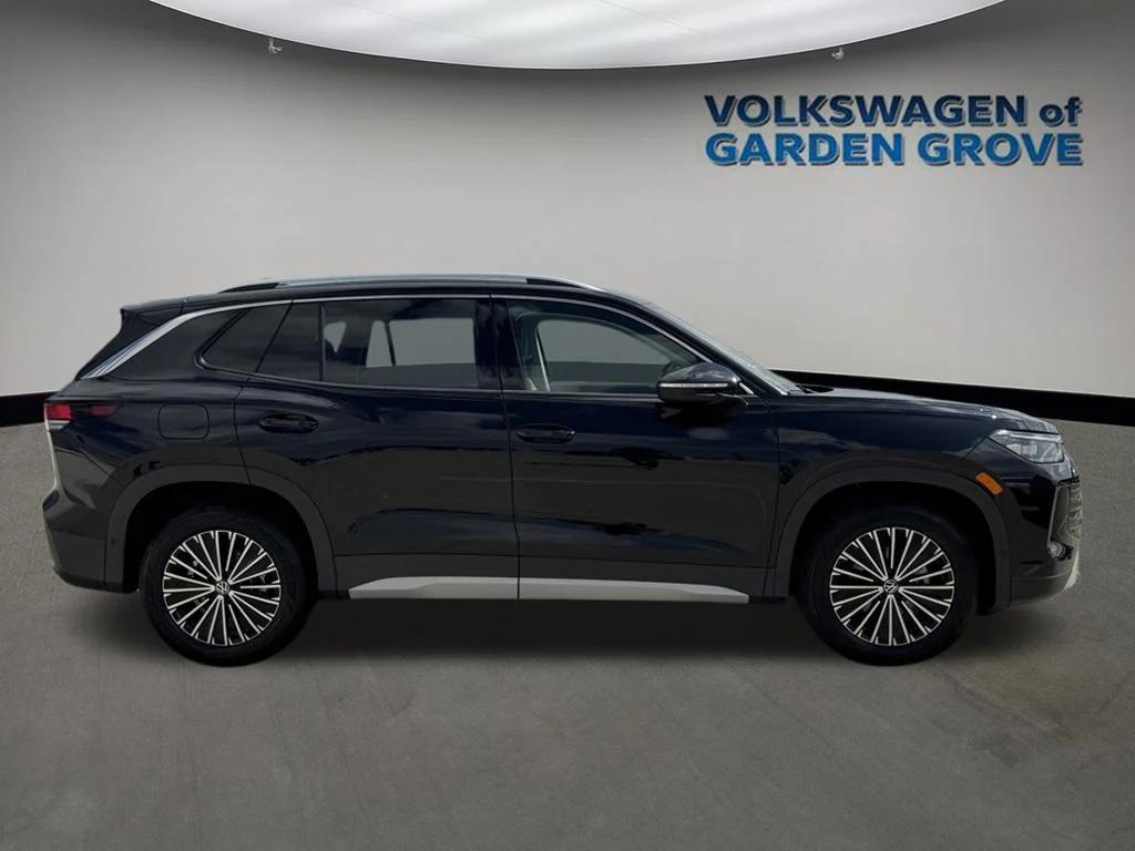 new 2025 Volkswagen Tiguan car, priced at $27,410
