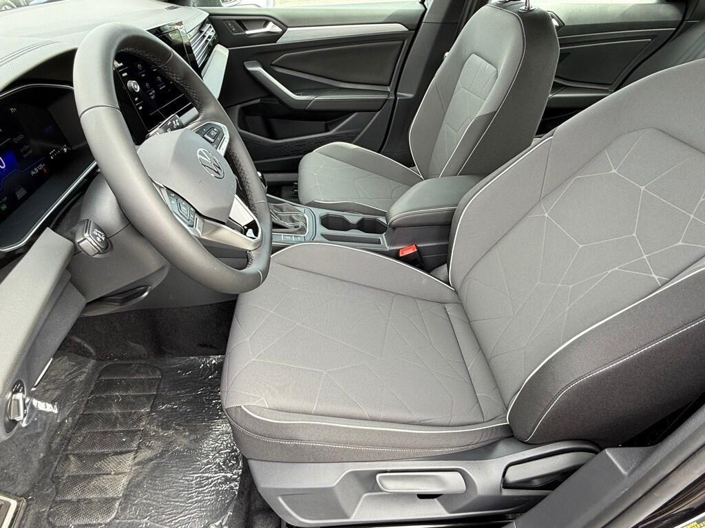 new 2025 Volkswagen Jetta car