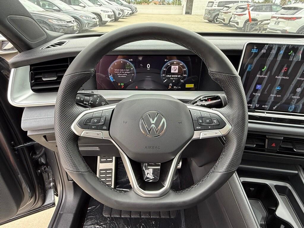new 2025 Volkswagen Tiguan car, priced at $36,648