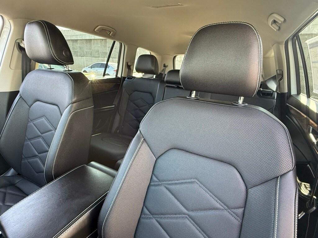 new 2026 Volkswagen Atlas car, priced at $41,459