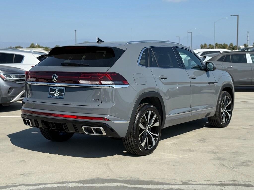 new 2026 Volkswagen Atlas Cross Sport car, priced at $53,750