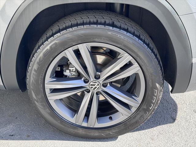 used 2021 Volkswagen Atlas car, priced at $23,149