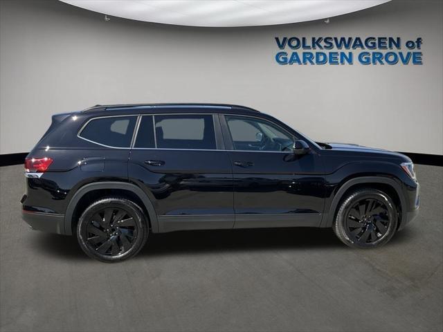 new 2024 Volkswagen Atlas car, priced at $40,780