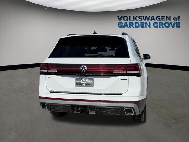 new 2025 Volkswagen Atlas car, priced at $45,823