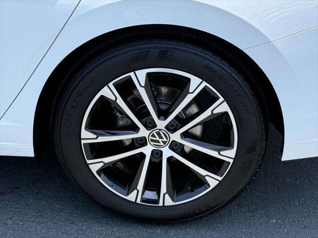 used 2024 Volkswagen Jetta car, priced at $21,991