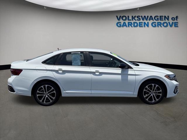 used 2024 Volkswagen Jetta car, priced at $21,991