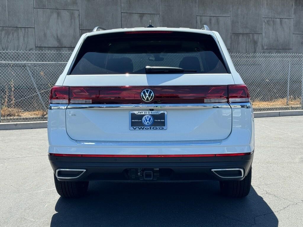new 2025 Volkswagen Atlas car, priced at $43,528
