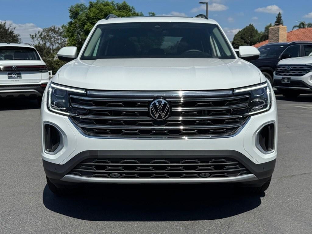 new 2025 Volkswagen Atlas car, priced at $43,528