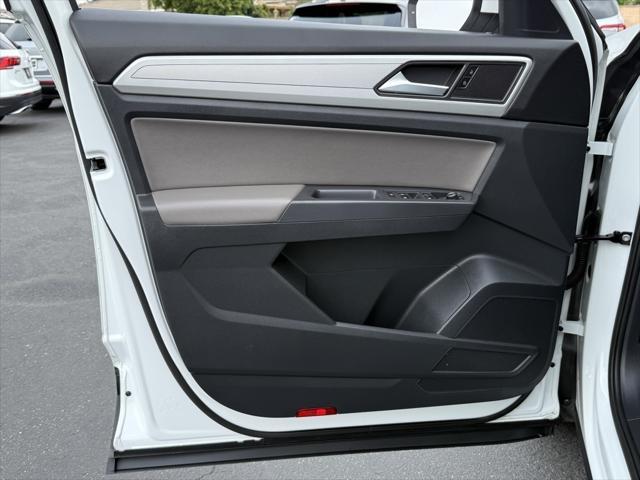 used 2021 Volkswagen Atlas Cross Sport car, priced at $20,998