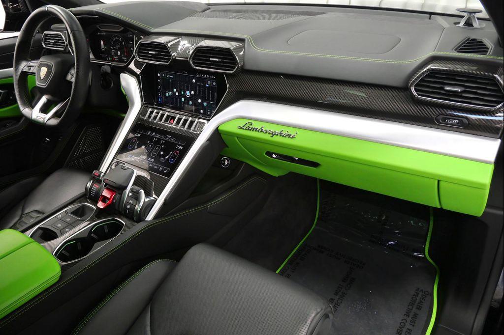 used 2022 Lamborghini Urus car, priced at $219,900