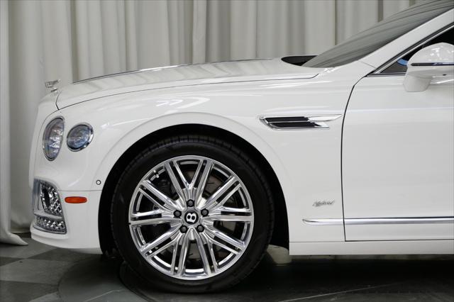 used 2022 Bentley Flying Spur Hybrid car, priced at $165,850