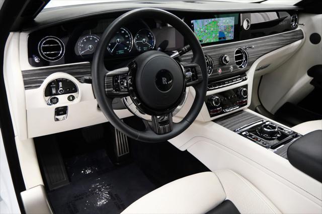 used 2022 Rolls-Royce Ghost car, priced at $268,900