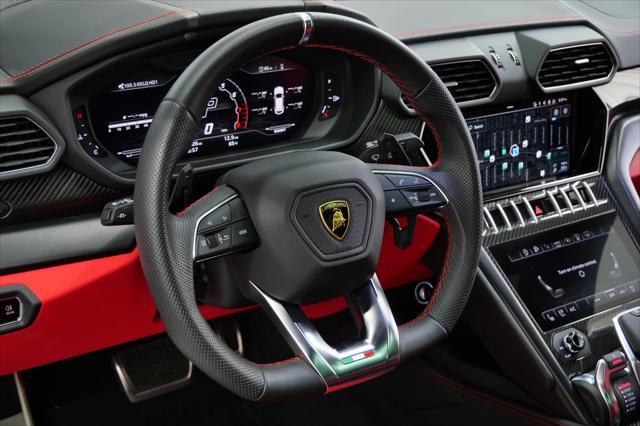 used 2022 Lamborghini Urus car, priced at $235,900