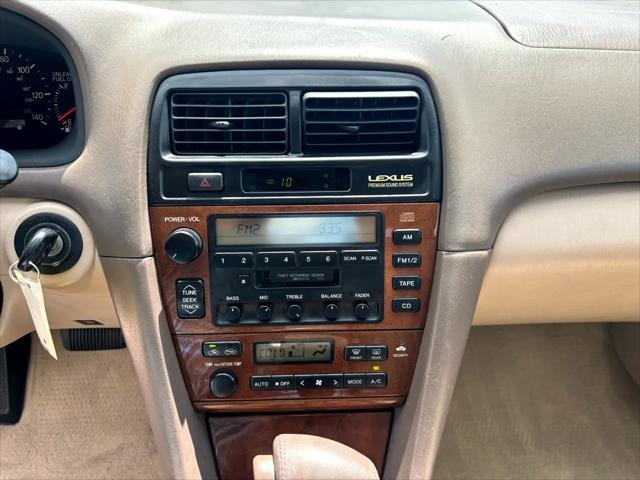 used 2000 Lexus ES 300 car, priced at $9,999