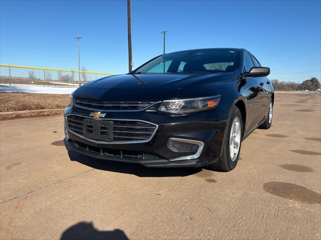 used 2018 Chevrolet Malibu car, priced at $14,999