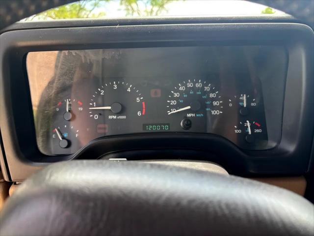 used 2000 Jeep Wrangler car, priced at $12,999