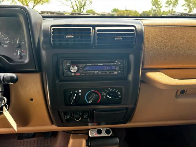 used 2000 Jeep Wrangler car, priced at $12,999