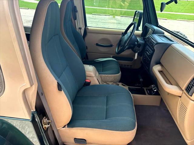 used 2000 Jeep Wrangler car, priced at $12,999