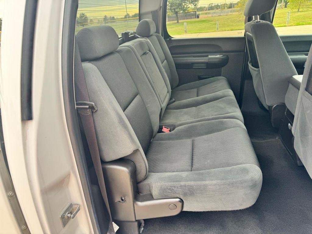 used 2009 Chevrolet Silverado 3500 car, priced at $31,999