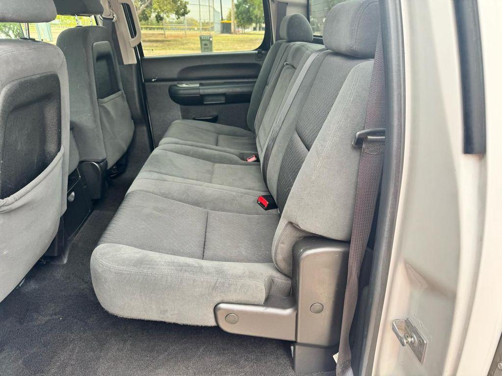 used 2009 Chevrolet Silverado 3500 car, priced at $31,999