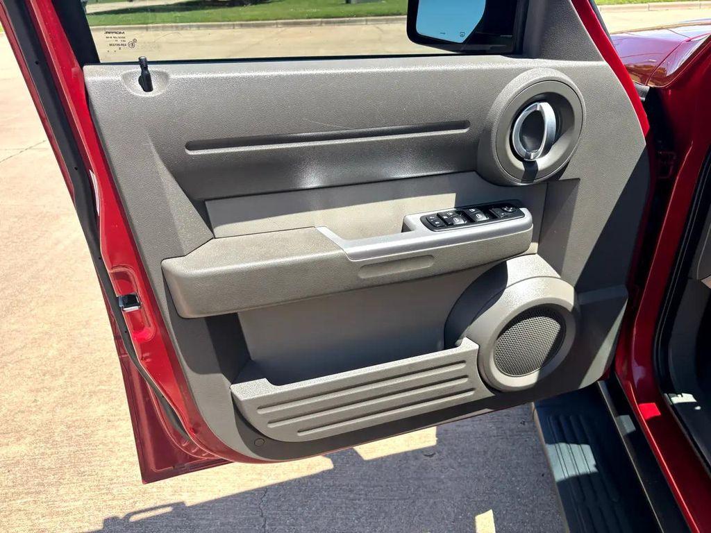 used 2007 Dodge Nitro car, priced at $7,999