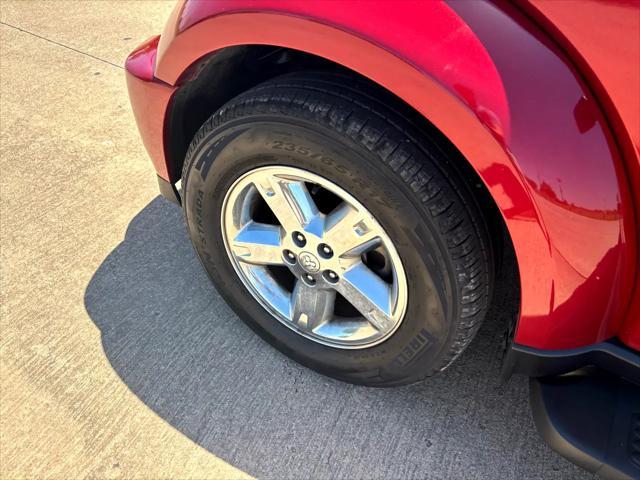 used 2007 Dodge Nitro car, priced at $8,999