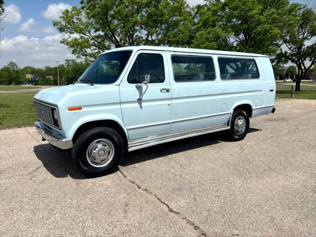 used 1991 Ford Club Wagon car, priced at $7,999