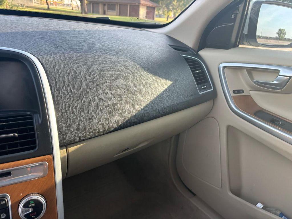 used 2015 Volvo XC60 car, priced at $14,999