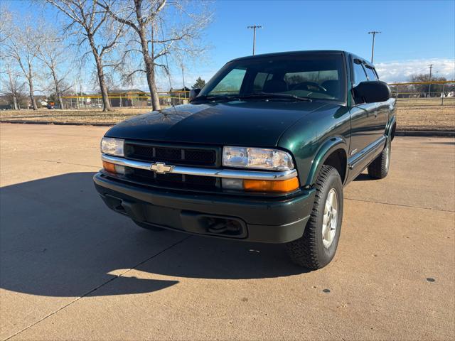 used 2003 Chevrolet S-10 car, priced at $9,999