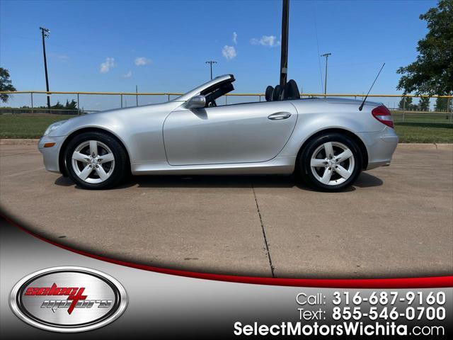 used 2007 Mercedes-Benz SLK-Class car, priced at $13,999