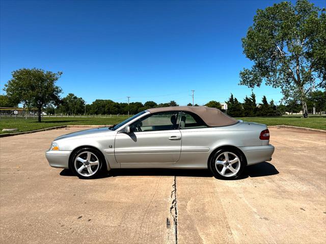 used 2004 Volvo C70 car, priced at $8,999