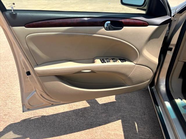 used 2008 Buick Lucerne car, priced at $11,999
