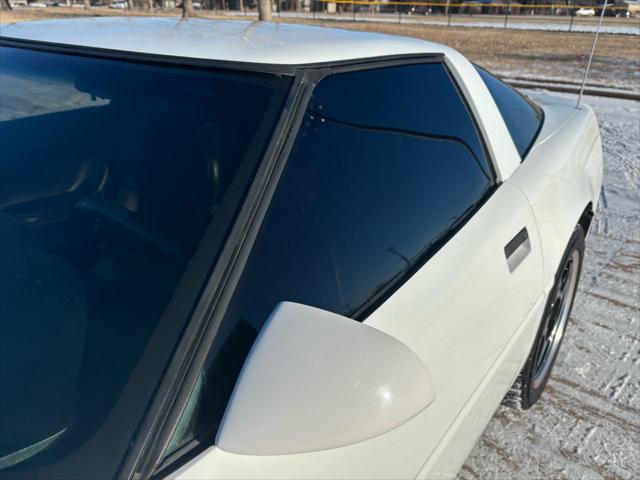 used 1995 Chevrolet Corvette car, priced at $11,999